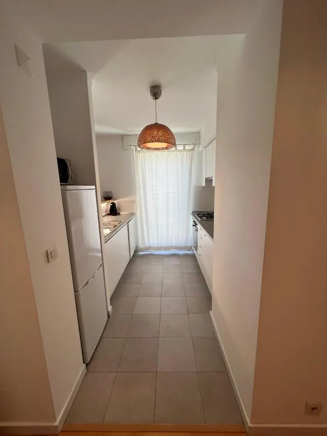Appartamento Elegant Castle View Lisbona 0*,
